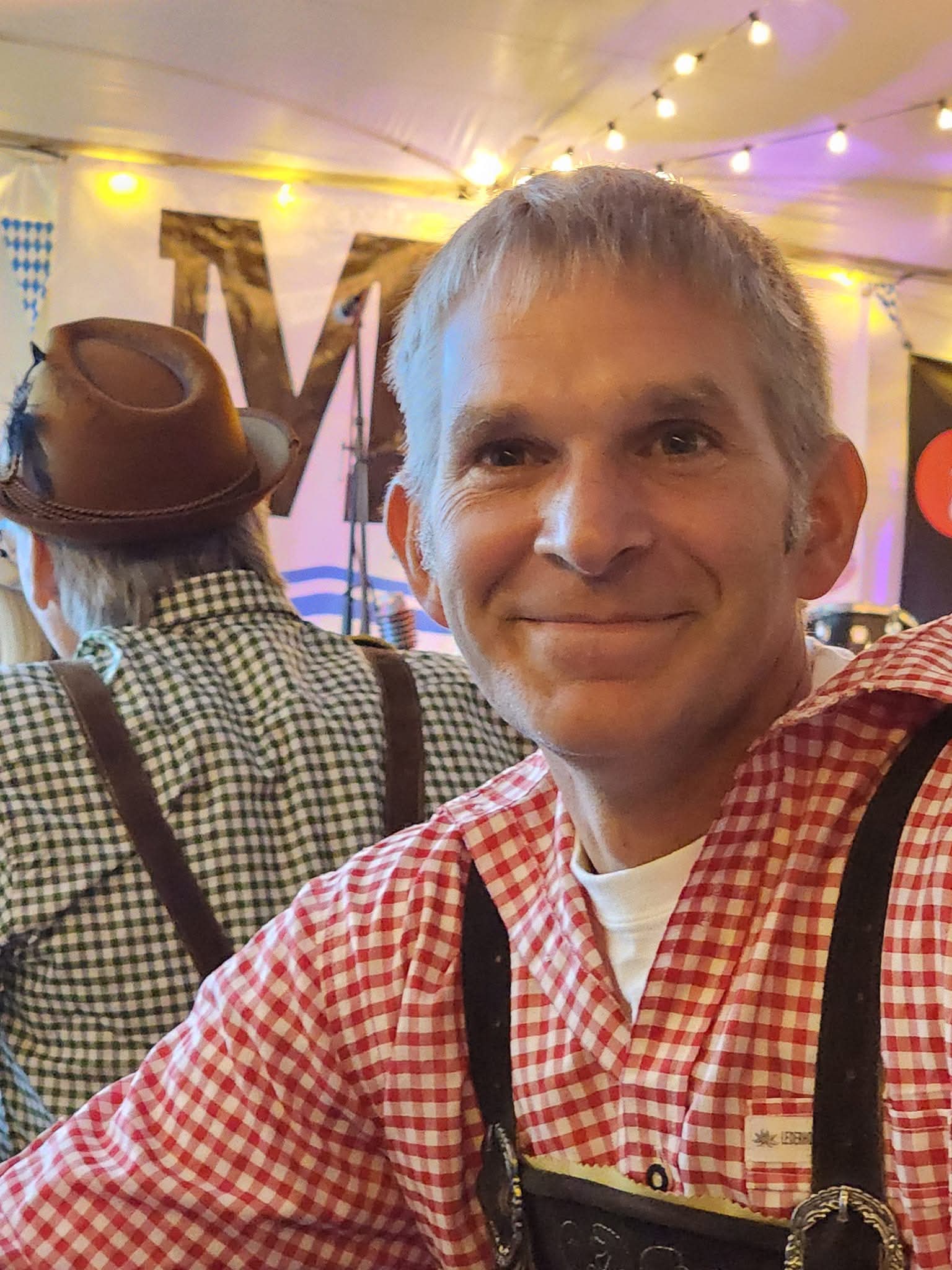 Please upload recommendation letter and a headshot of the nominee