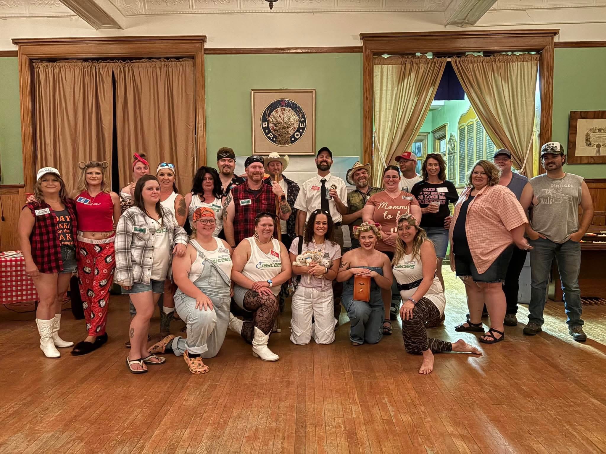 Please upload recommendation letter and a headshot of the nominee